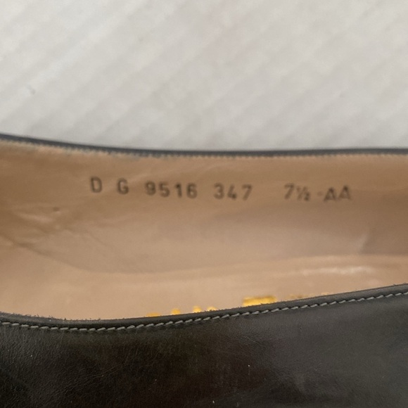 Salvatore Ferragamo Made in Italy Dark Brown low heel leather shoes Size 7.5 AA - Picture 9 of 16